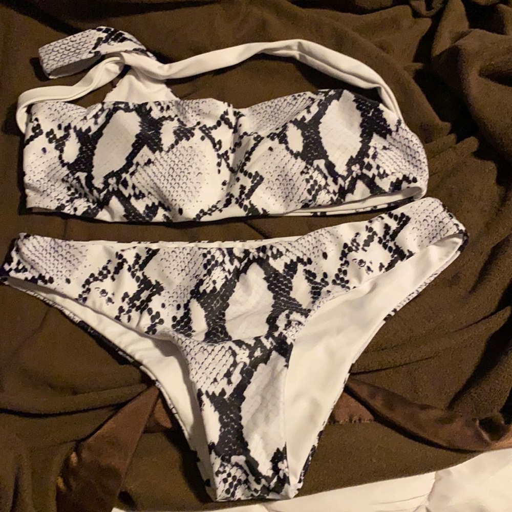 Snake skin pattern bikini swim suit